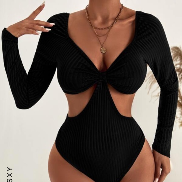 SHEIN Tops - Black Long Sleeve Cutout Ribbed Bodysuit